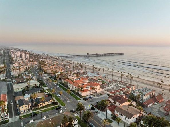 812 N Cleveland Street 3, Oceanside CA 92054