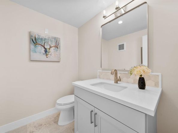812 N Cleveland Street 3, Oceanside CA 92054