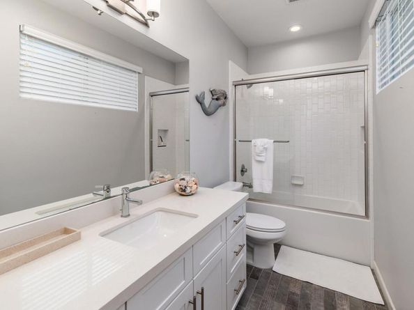1125 S Cleveland Street 103, Oceanside CA 92054