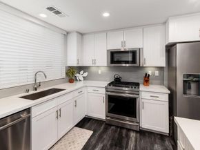 1125 S Cleveland Street 103, Oceanside CA 92054