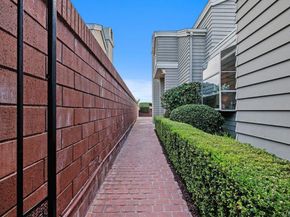 7219 Linden, Carlsbad CA 92011