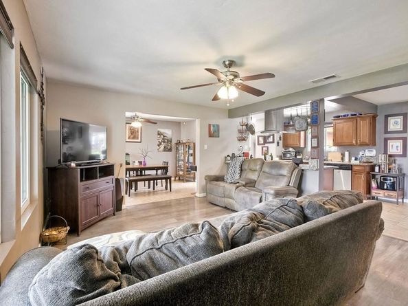 118 W 11th Avenue, Escondido CA 92025