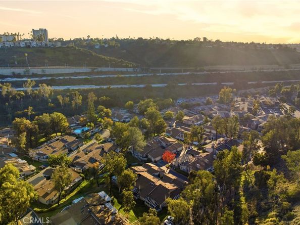 5617 Adobe Falls C, San Diego CA 92120