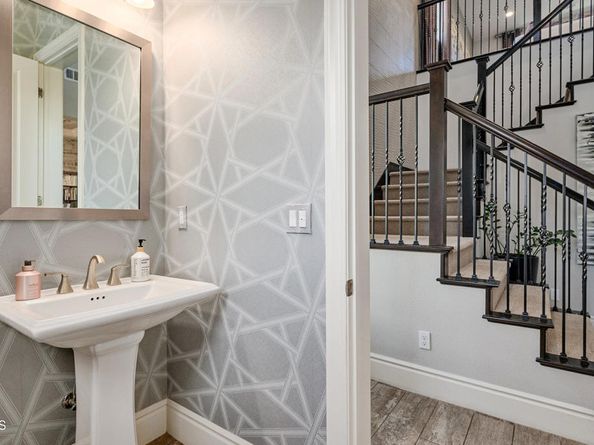 8300 Mariposa Court, West Hills CA 91304