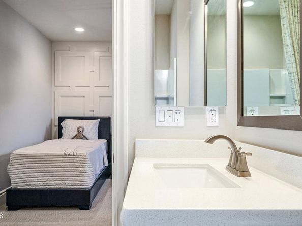 8300 Mariposa Court, West Hills CA 91304