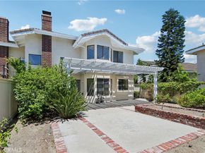 43 Cedarlake 88, Irvine CA 92614