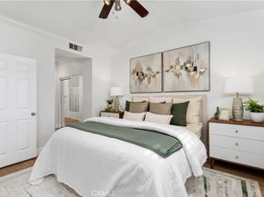 171 Stepping Stone, Irvine CA 92603