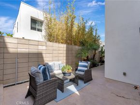 2105 Two Harbors Circle, Costa Mesa CA 92627