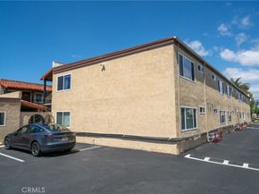 293 Avocado Street, Costa Mesa CA 92627