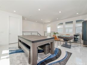 131 Reyes Alley, Lake Forest CA 92630