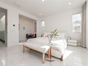 131 Reyes Alley, Lake Forest CA 92630