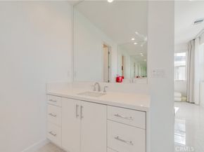 131 Reyes Alley, Lake Forest CA 92630