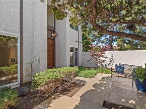 19 Whitewood, Irvine CA 92612