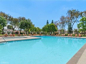 19 Whitewood, Irvine CA 92612