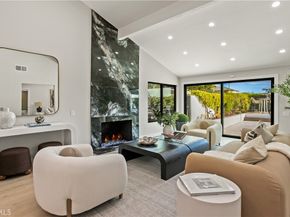 10 White Water Drive, Corona Del Mar CA 92625