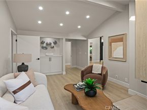 10 White Water Drive, Corona Del Mar CA 92625