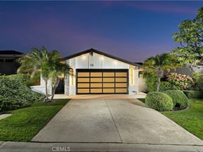 10 White Water Drive, Corona Del Mar CA 92625