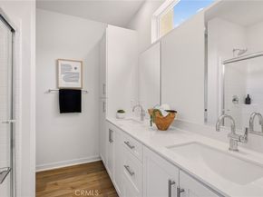 3648 S. Eichler Paseo 8, Ontario CA 91761