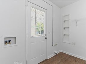 17363 Saticoy Street, Northridge CA 91325