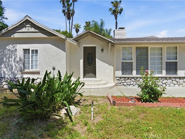 17363 Saticoy Street, Northridge CA 91325