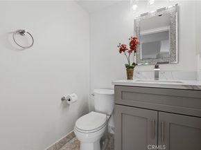 403 S Newhope unit C, Santa Ana CA 92704