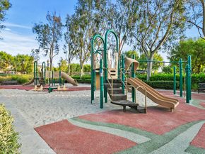 36 Walnut Creek, Irvine CA 92602