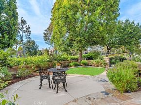 36 Walnut Creek, Irvine CA 92602
