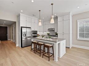 130 Donati, Irvine CA 92602