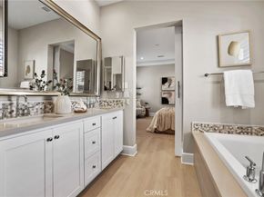 130 Donati, Irvine CA 92602