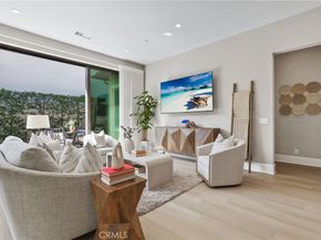 130 Donati, Irvine CA 92602