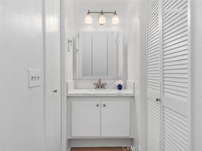 89 Lemon Grove, Irvine CA 92618