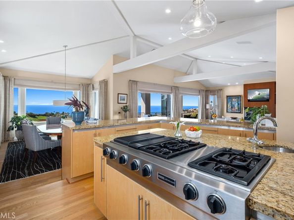 1598 Skyline Drive, Laguna Beach CA 92651