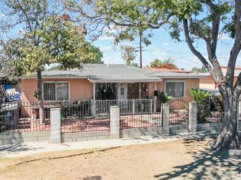 932 FairWay Drive