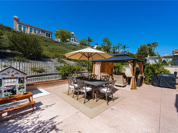 67 Blazewood, Lake Forest CA 92610
