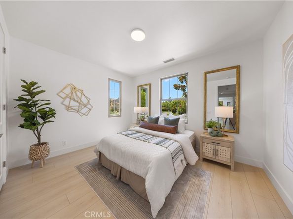 70 Weston, Irvine CA 92620
