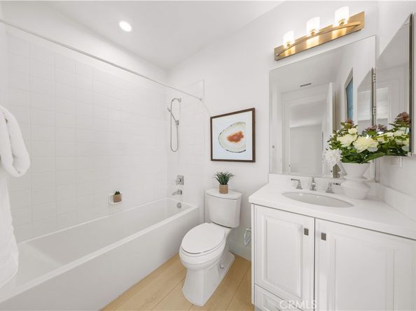 70 Weston, Irvine CA 92620