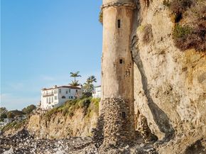 49 Lagunita Drive, Laguna Beach CA 92651