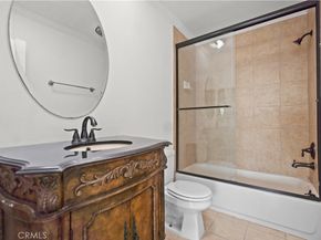 1317 12th Street 8, Santa Monica CA 90401