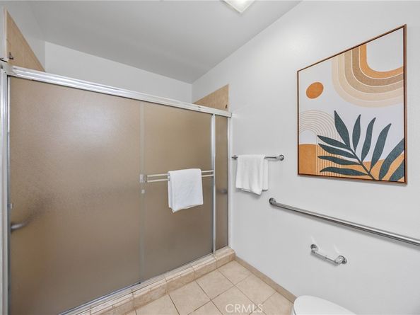 53 N Oak Avenue 6, Pasadena CA 91107