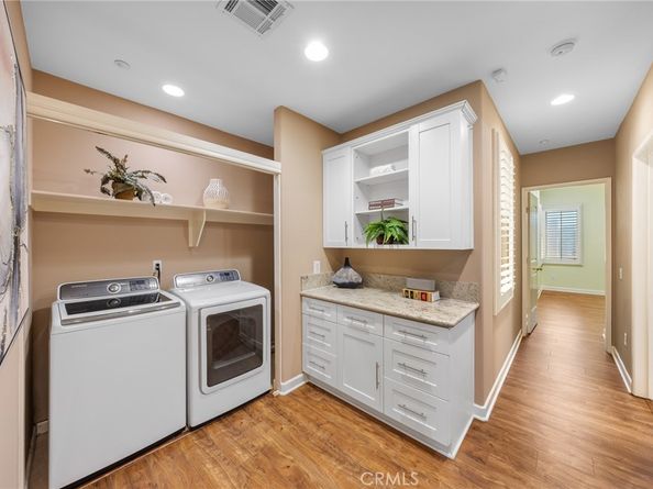 53 N Oak Avenue 6, Pasadena CA 91107