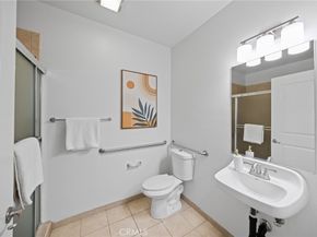 53 N Oak Avenue 6, Pasadena CA 91107