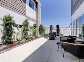 2321 Clark Lane A, Redondo Beach CA 90278