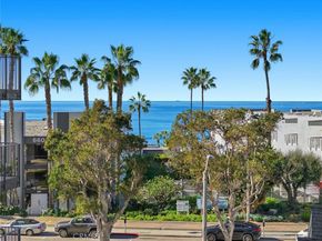 208 S Catalina Avenue C, Redondo Beach CA 90277