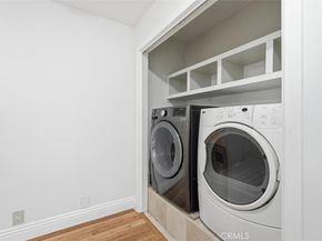 208 S Catalina Avenue C, Redondo Beach CA 90277