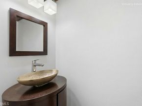 208 S Catalina Avenue C, Redondo Beach CA 90277