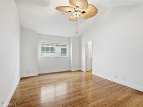 208 S Catalina Avenue C, Redondo Beach CA 90277