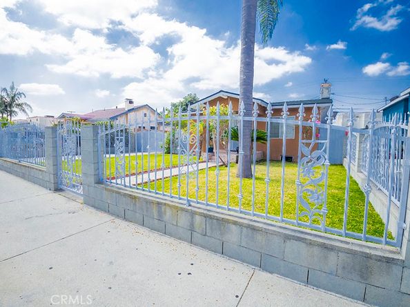 2742 Olive Street, Huntington Park CA 90255