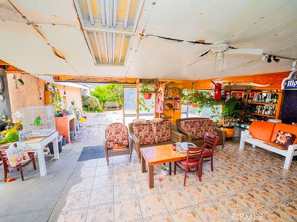 2742 Olive Street, Huntington Park CA 90255