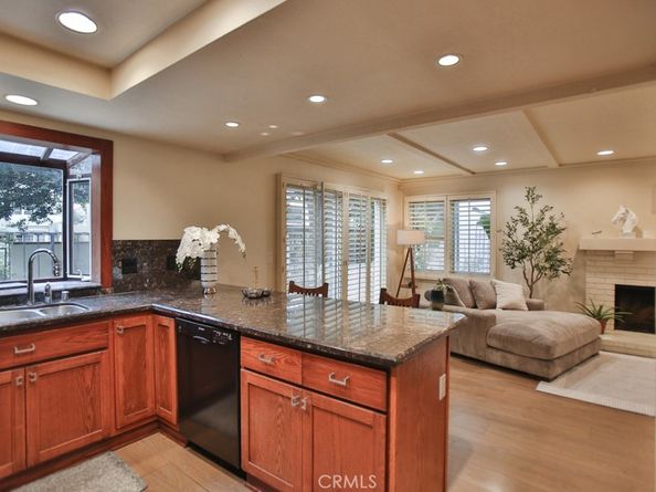 5716 Lunada Lane, Long Beach CA 90814