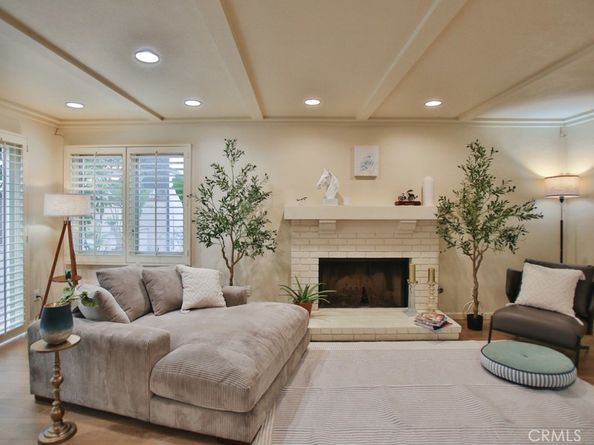 5716 Lunada Lane, Long Beach CA 90814